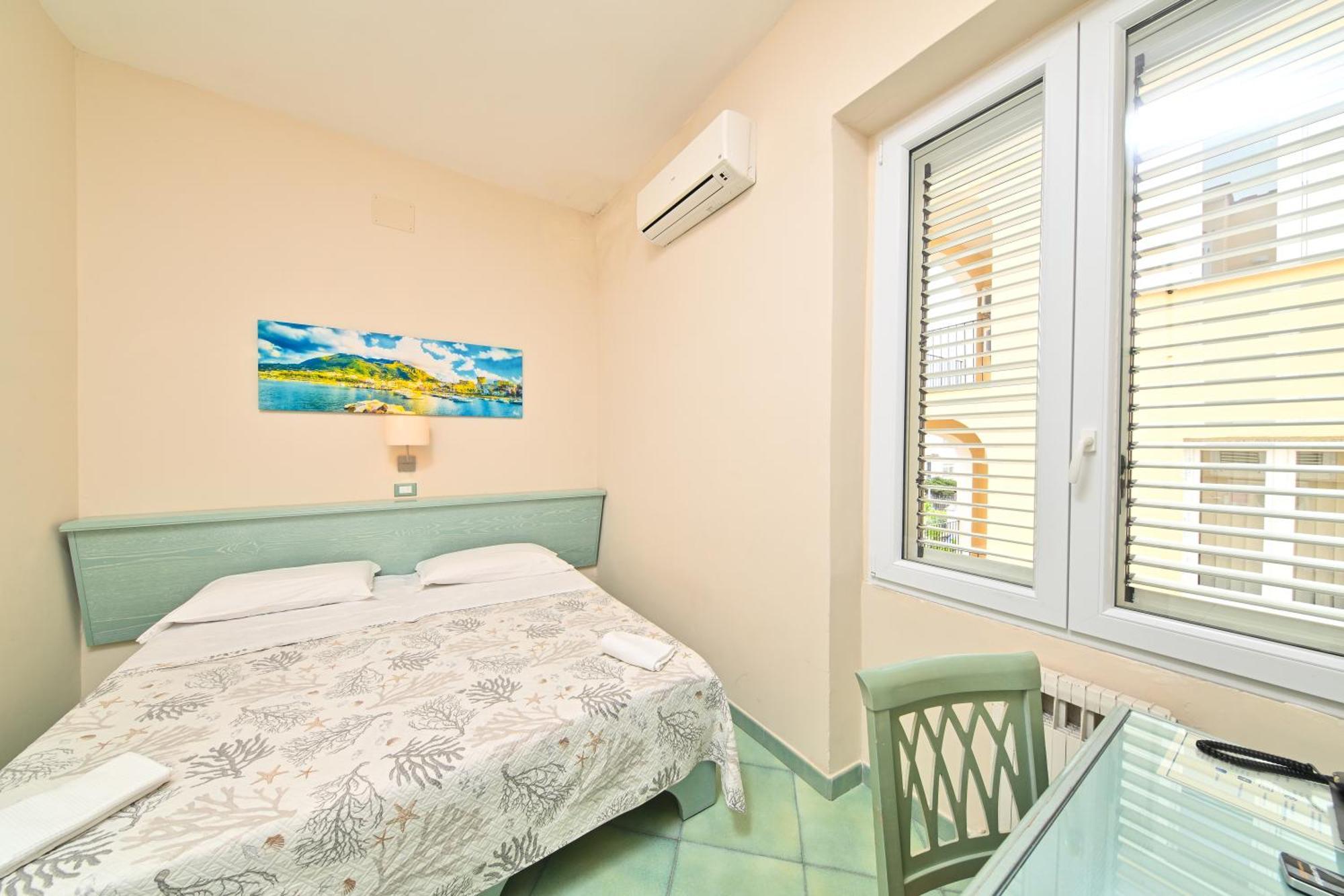 Albergo Atlantic Ischia Ngoại thất bức ảnh